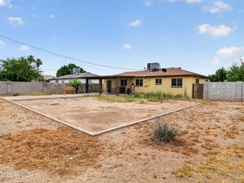 4542 Fairmount Ave, Phoenix, AZ 85031