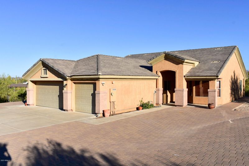 45424 N 14th St, Phoenix, AZ 85087