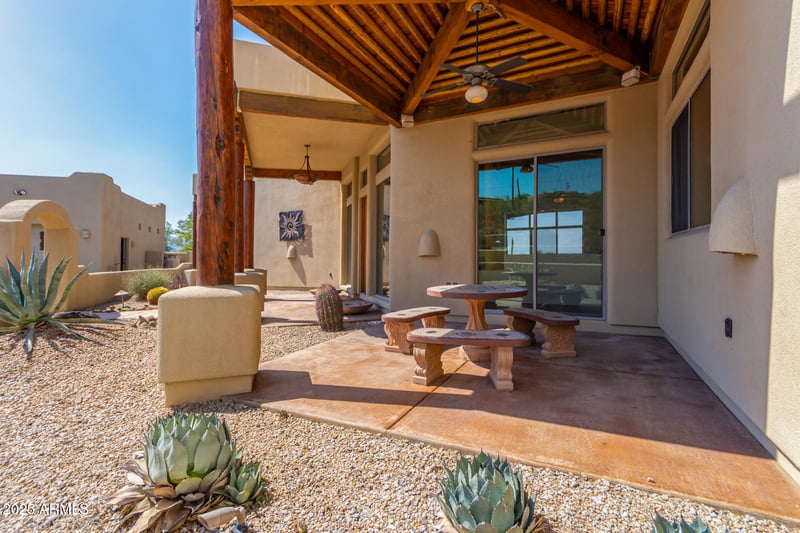 45425 14th St, New River, AZ 85087