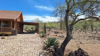 45427 14th St, New River, AZ 85087