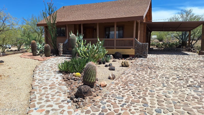 45427 14th St, New River, AZ 85087