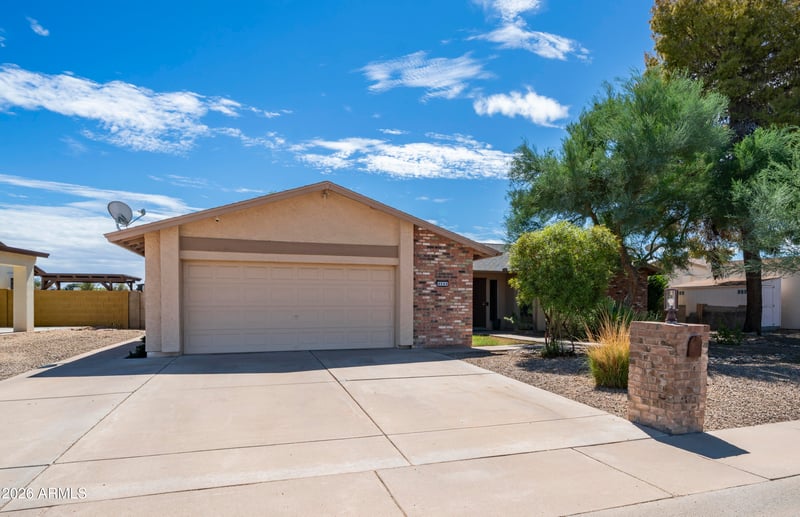4543 N 100th Dr, Phoenix, AZ 85037