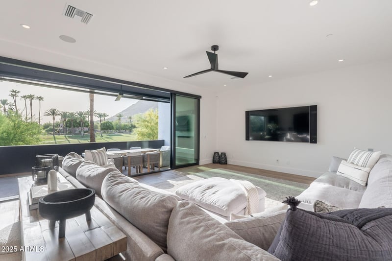 4544 Evans Dr, Scottsdale, AZ 85251