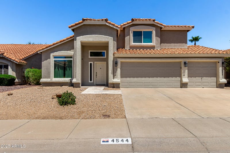 4544 Michelle Dr, Phoenix, AZ 85032