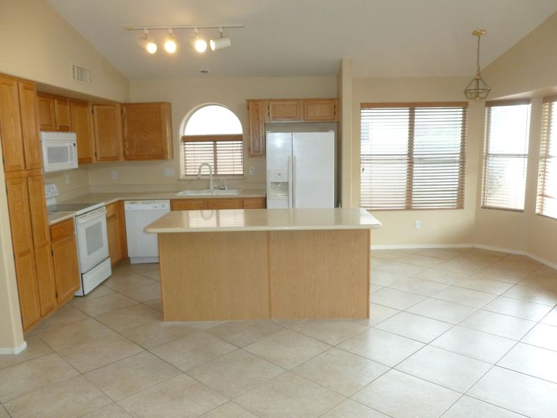 4545 E Thistle Landing Dr, Phoenix, AZ 85044