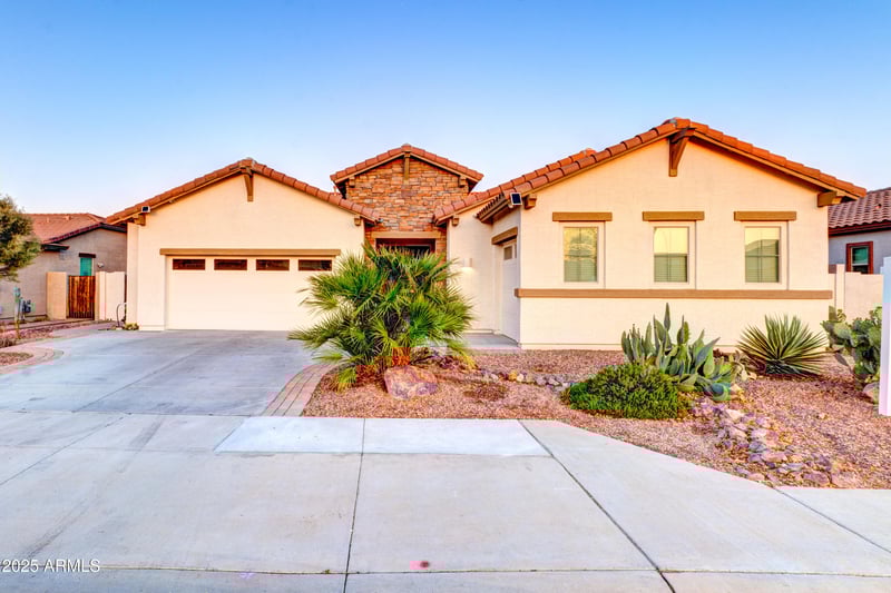 4545 Ellesmere St, Gilbert, AZ 85297