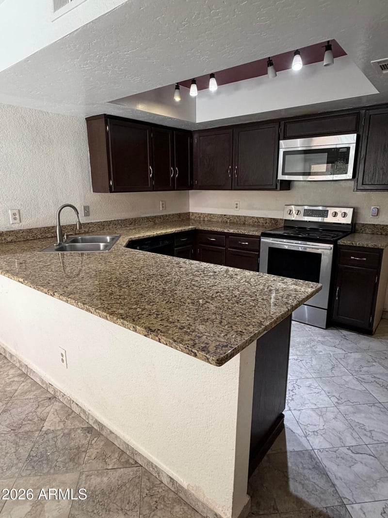 4545 N 67th Ave #1415, Phoenix, AZ 85033