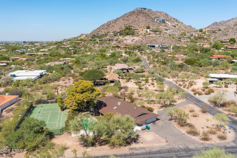 4545 Pepper Tree Ln, Paradise Valley, AZ 85253