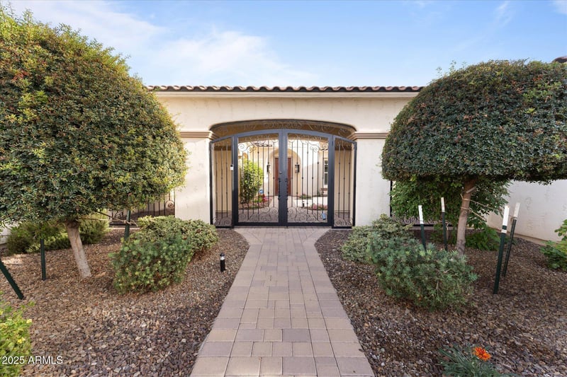 4547 Banning Dr, Gilbert, AZ 85297