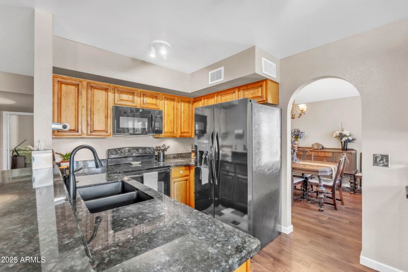 4547 E Buist Ave, Phoenix, AZ 85044