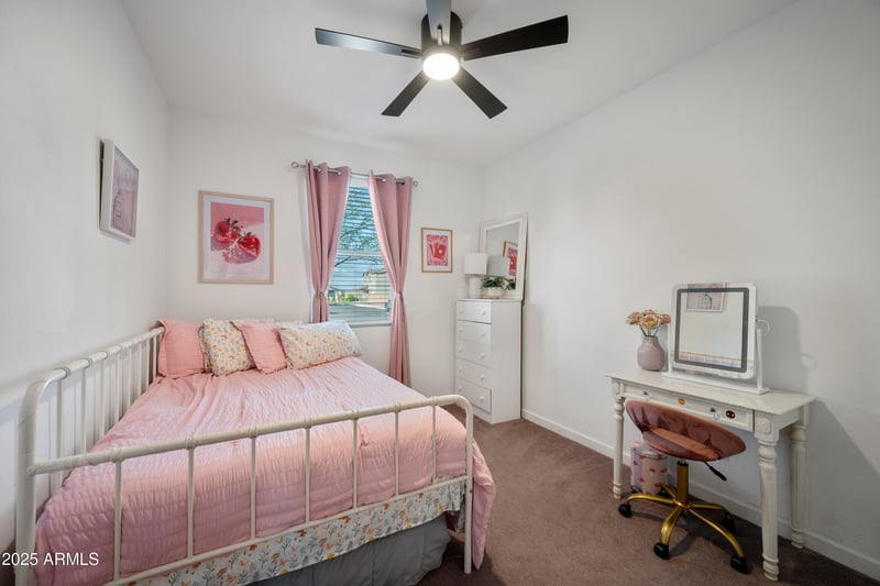 4547 Suncup Dr, San Tan Valley, AZ 85144