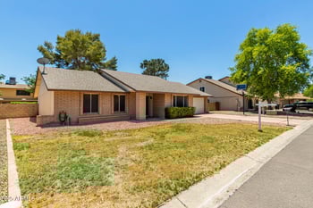 4547 Villa Theresa Dr, Glendale, AZ 85308