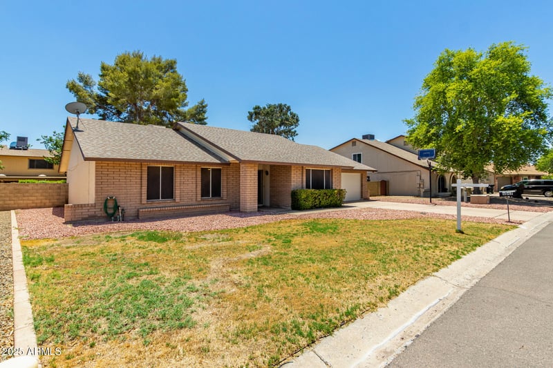 4547 Villa Theresa Dr, Glendale, AZ 85308