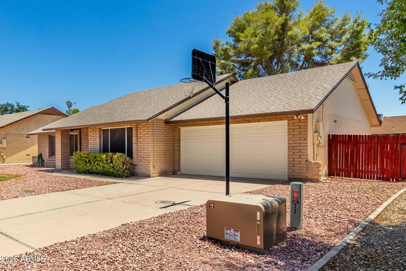 4547 Villa Theresa Dr, Glendale, AZ 85308