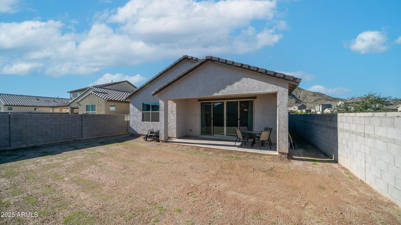 4548 Charlie Dr, San Tan Valley, AZ 85144