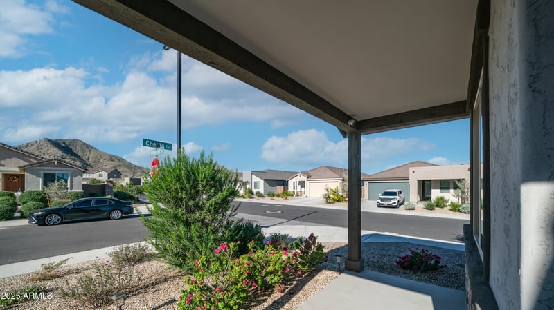 4548 Charlie Dr, San Tan Valley, AZ 85144