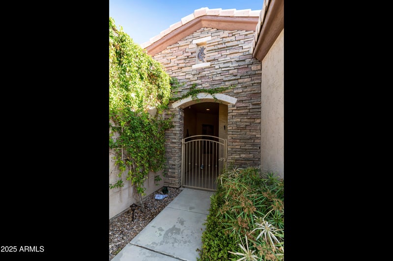4548 Nightingale Ln, Gilbert, AZ 85298