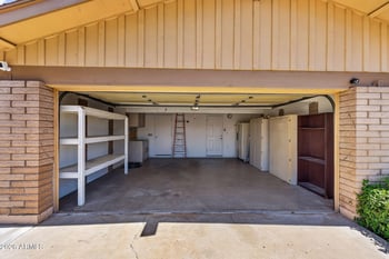 4548 Echo Ln, Glendale, AZ 85302