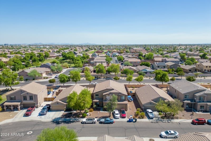 4549 111th Dr, Phoenix, AZ 85037