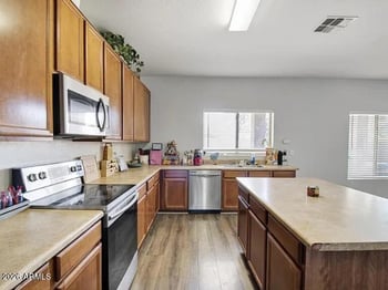 4549 111th Dr, Phoenix, AZ 85037