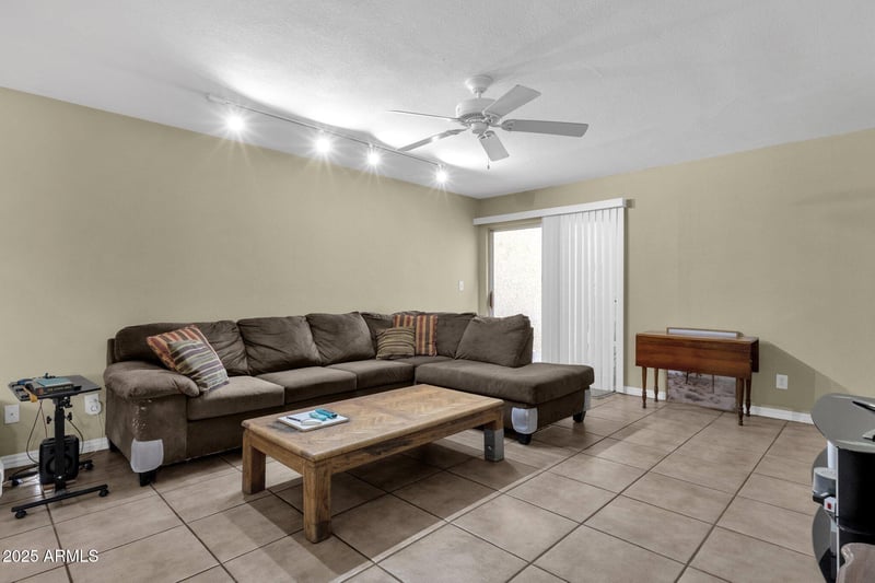 4549 Mclellan Rd, Glendale, AZ 85301