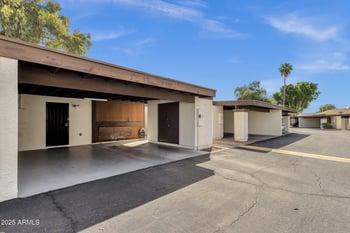 4549 Mclellan Rd, Glendale, AZ 85301