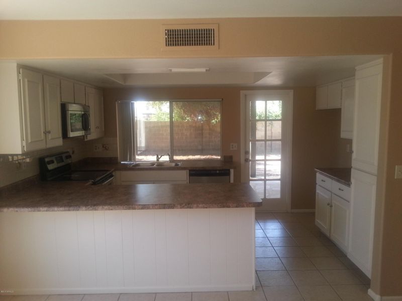 4549 W Beryl Ave, Glendale, AZ 85302