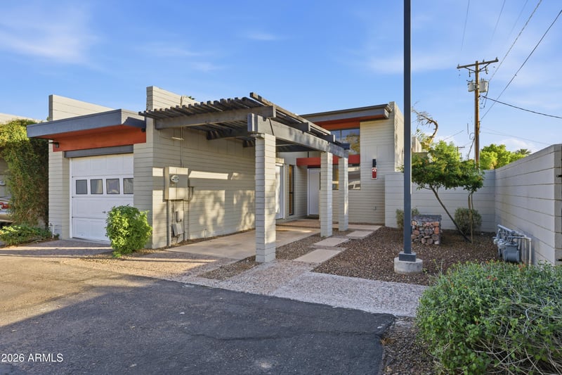 455 Broadway Rd #4, Tempe, AZ 85282