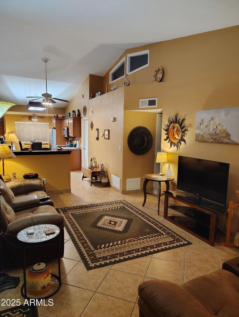 455 Delaware Dr #124, Apache Junction, AZ 85120