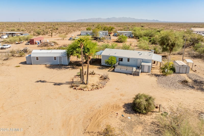 455 Green Rd, Morristown, AZ 85342