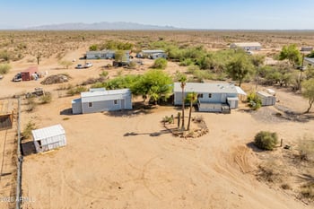 455 Green Rd, Morristown, AZ 85342