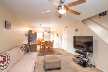 455 Mesa Dr #104, Mesa, AZ 85210