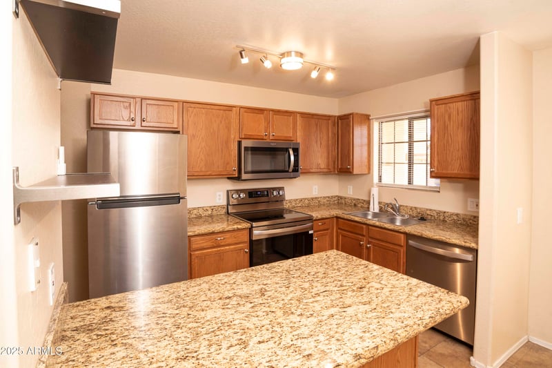 455 Mesa Dr #104, Mesa, AZ 85210