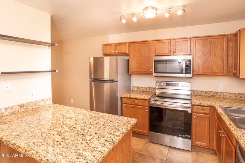 455 Mesa Dr #104, Mesa, AZ 85210