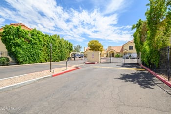 455 Mesa Dr #135, Mesa, AZ 85210