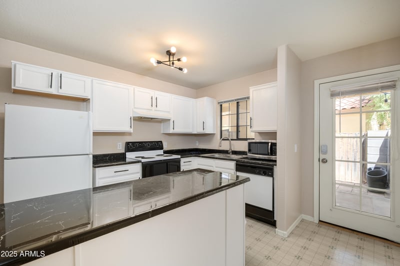 455 Mesa Dr #135, Mesa, AZ 85210
