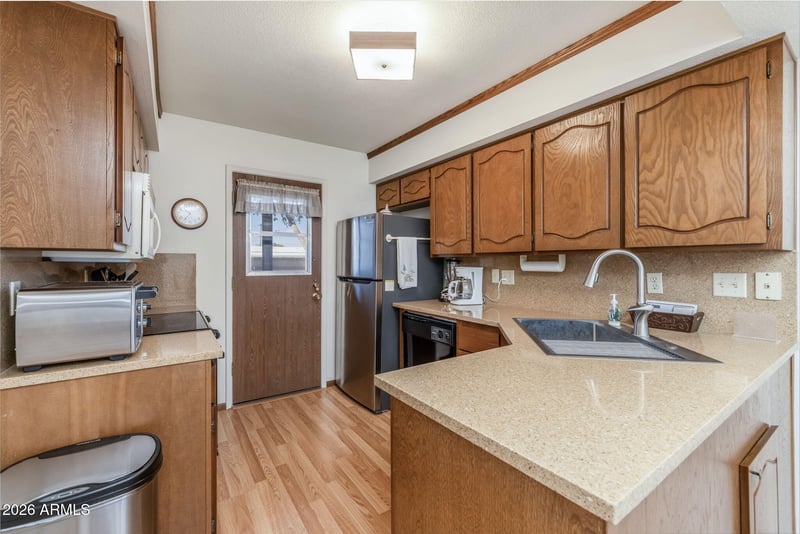 455 S Delaware Dr #1, Apache Junction, AZ 85120