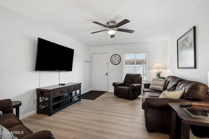 455 S Delaware Dr #129, Apache Junction, AZ 85120