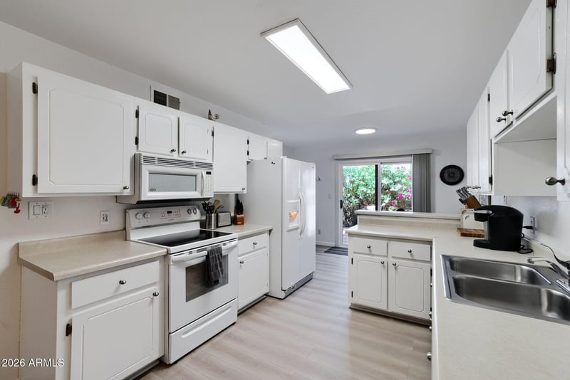 455 S Delaware Dr #129, Apache Junction, AZ 85120