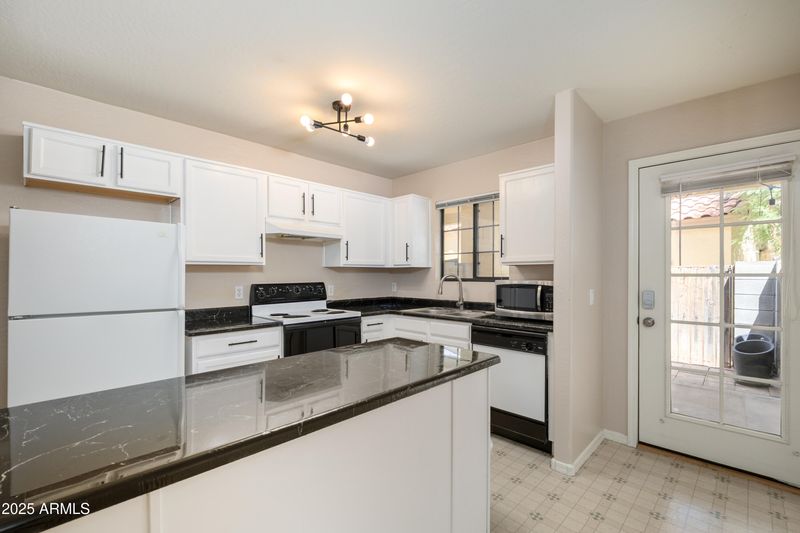 455 S Mesa Dr #135, Mesa, AZ 85210
