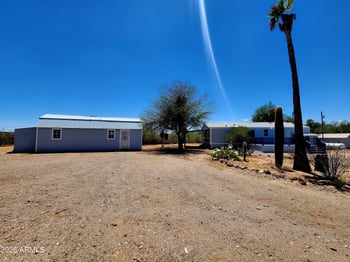 455 W Green Rd, Morristown, AZ 85342