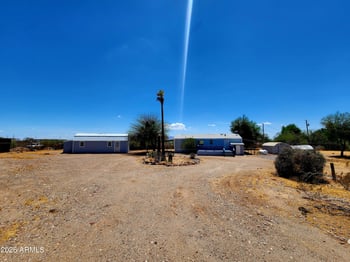 455 W Green Rd, Morristown, AZ 85342