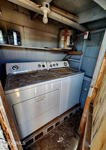455 W Green Rd, Morristown, AZ 85342
