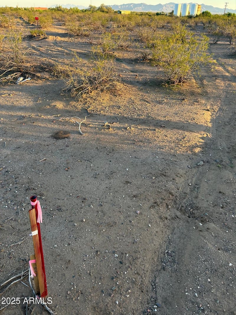 455 Weitzman Dr Cir #211, Morristown, AZ 85342