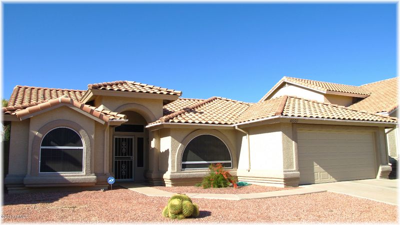 4550 E Michelle Dr, Phoenix, AZ 85032