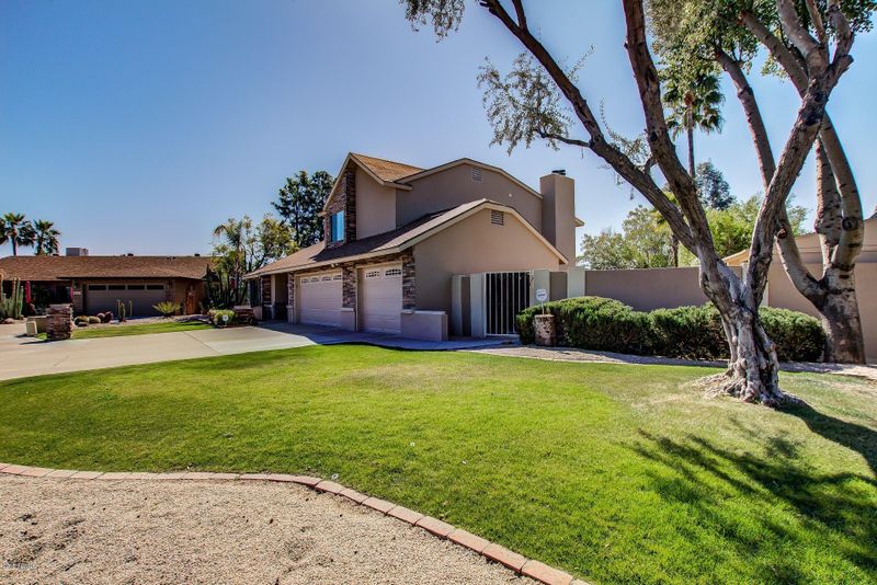 4551 E Gelding Dr, Phoenix, AZ 85032