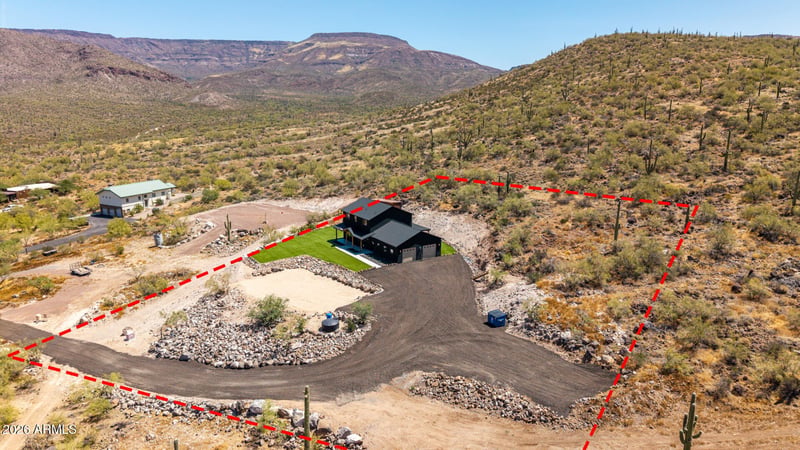 45513 N 23rd Pl, New River, AZ 85087