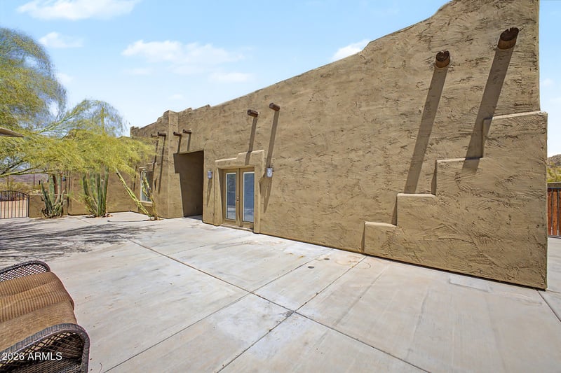 45525 20th St, New River, AZ 85087