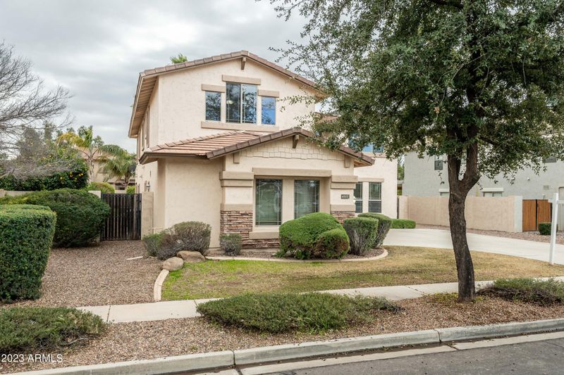 4553 E Ironhorse Rd, Gilbert, AZ 85297