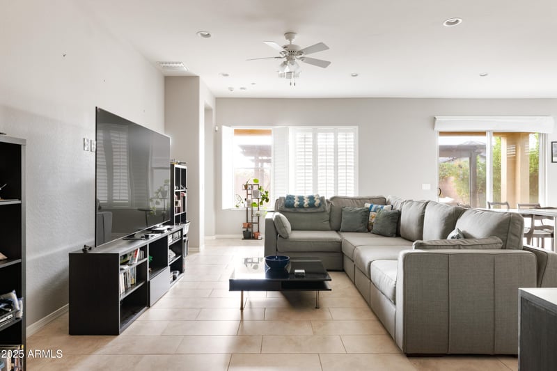 4554 Eastern Rn, Mesa, AZ 85212